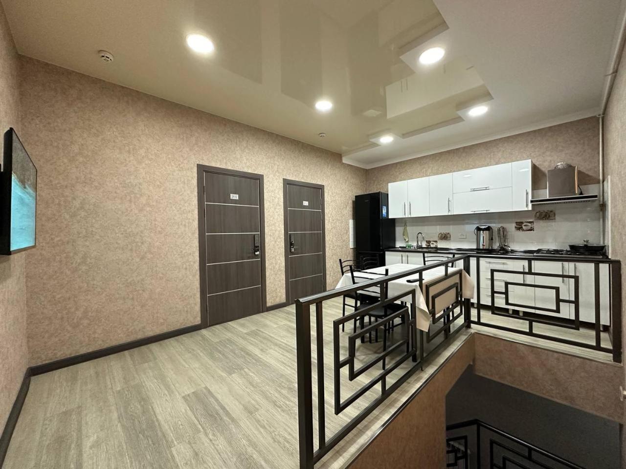 Vip Hotel タシュケント エクステリア 写真
