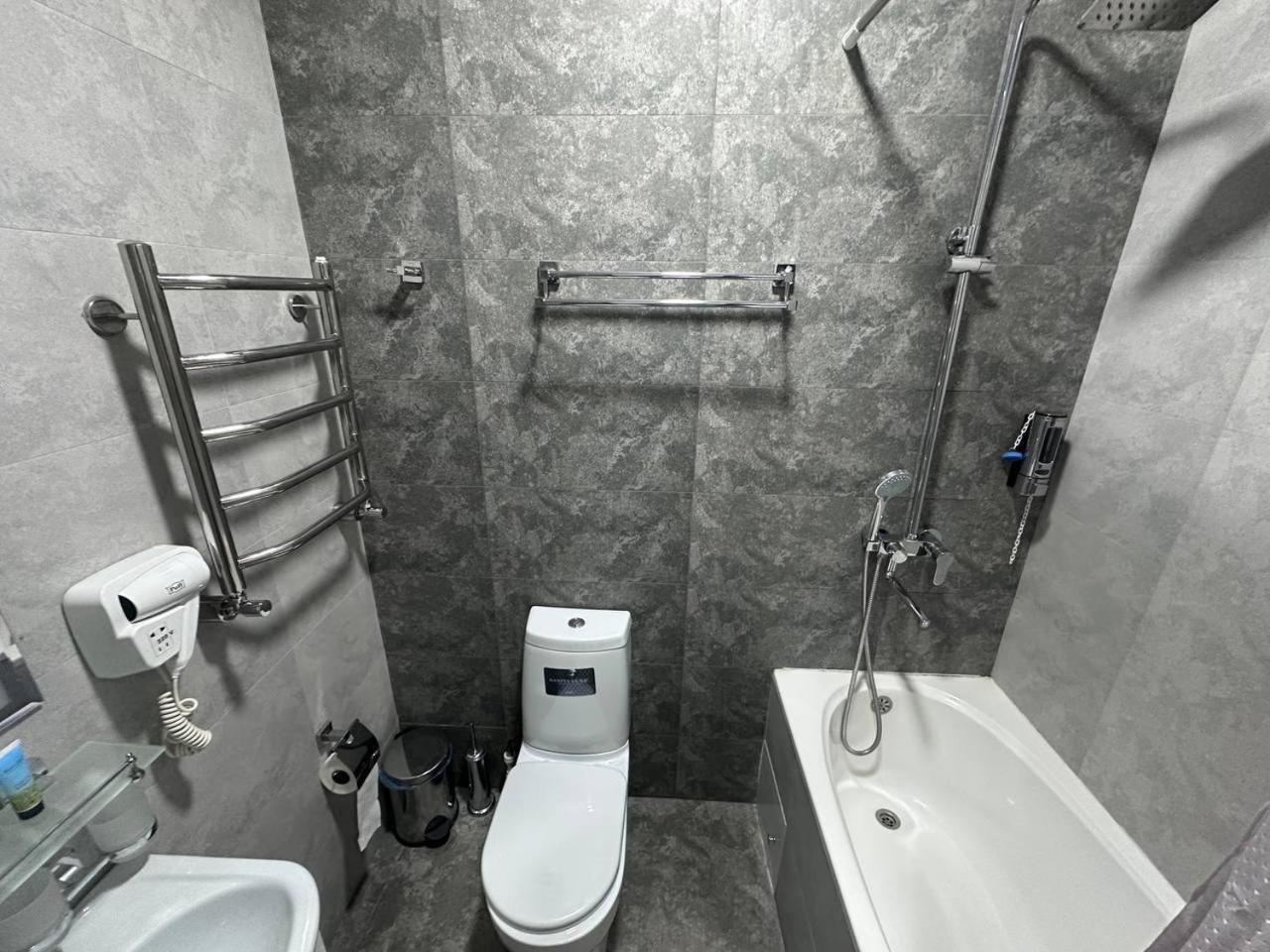Vip Hotel タシュケント エクステリア 写真