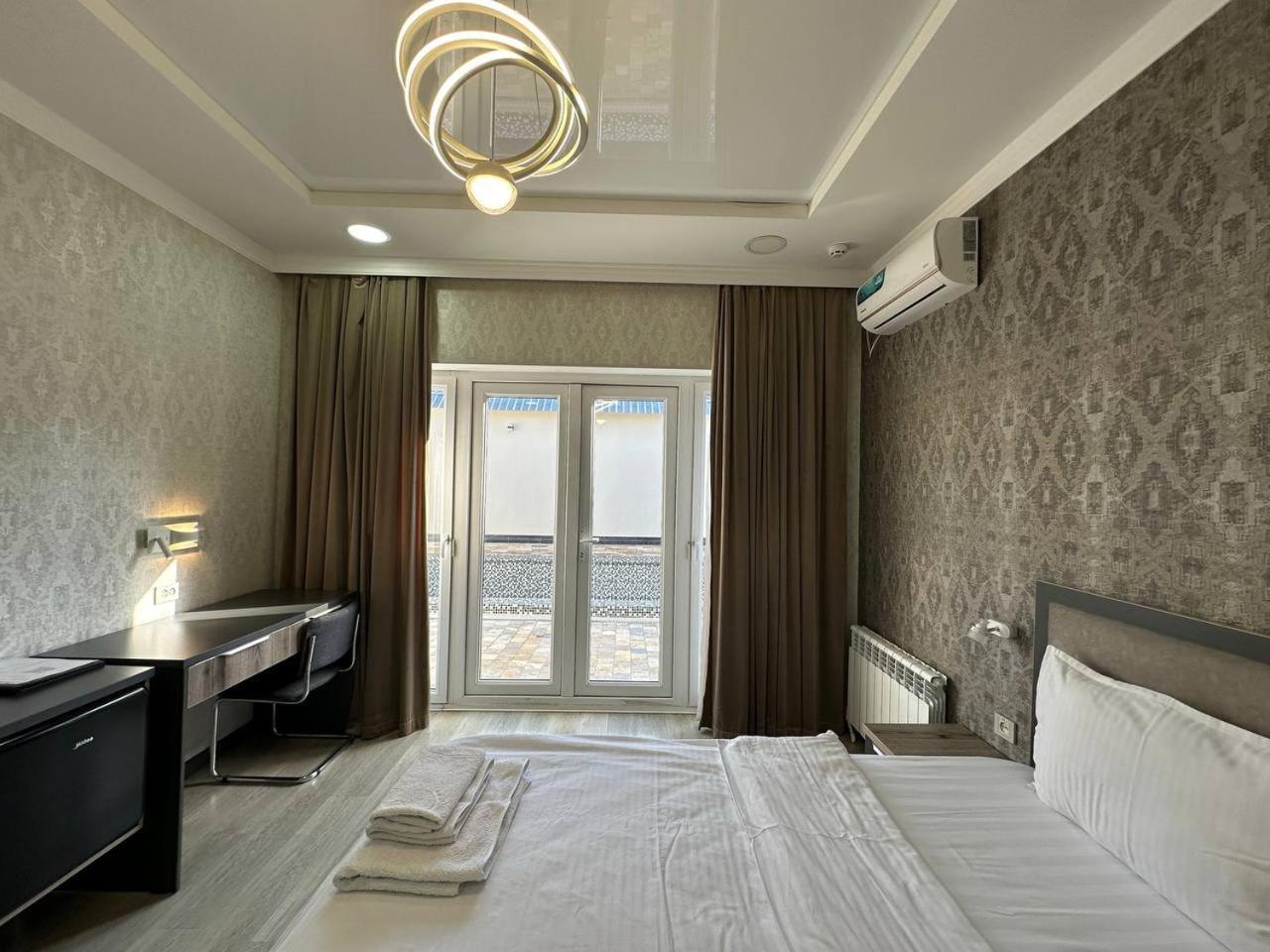 Vip Hotel タシュケント エクステリア 写真